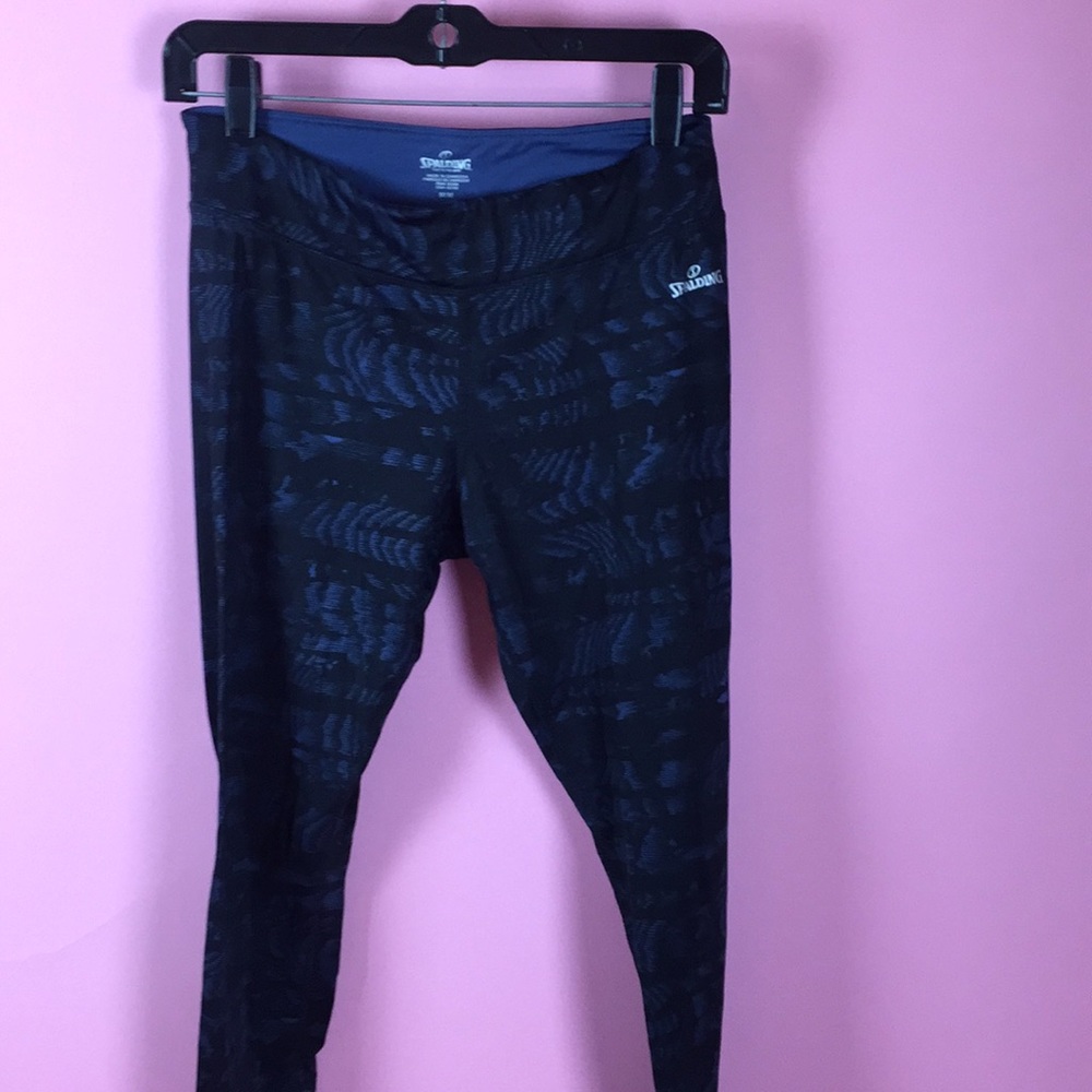 Athletic leggings w/bra